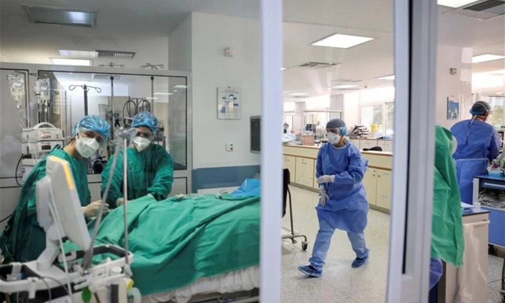 Κορονοϊός: Nέο σοκ με 23.340 νέα κρούσματα και 106 θανάτους